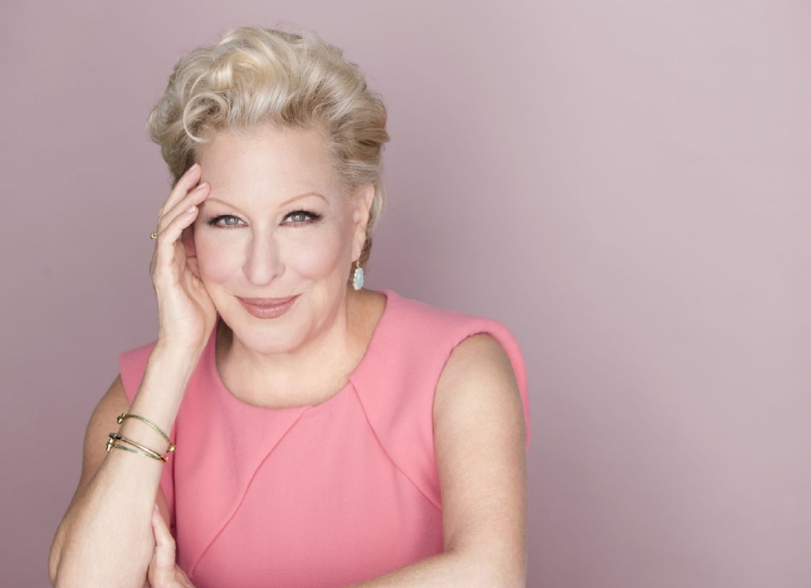 Μπέτι Μίντλερ Ντόναλντ Τραμπ: Με πείραξε περισσότερο όταν είδα ένα “παράσιτο” στον Λευκό Οίκο