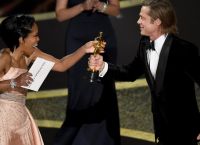 Brad Pitt Oscar 2020: Πήρε το βραβείο και θέλει να αποχωρήσει από την υποκριτική Brad Pitt Oscar 2020: Πήρε το βραβείο και θέλει να αποχωρήσει από την υποκριτική