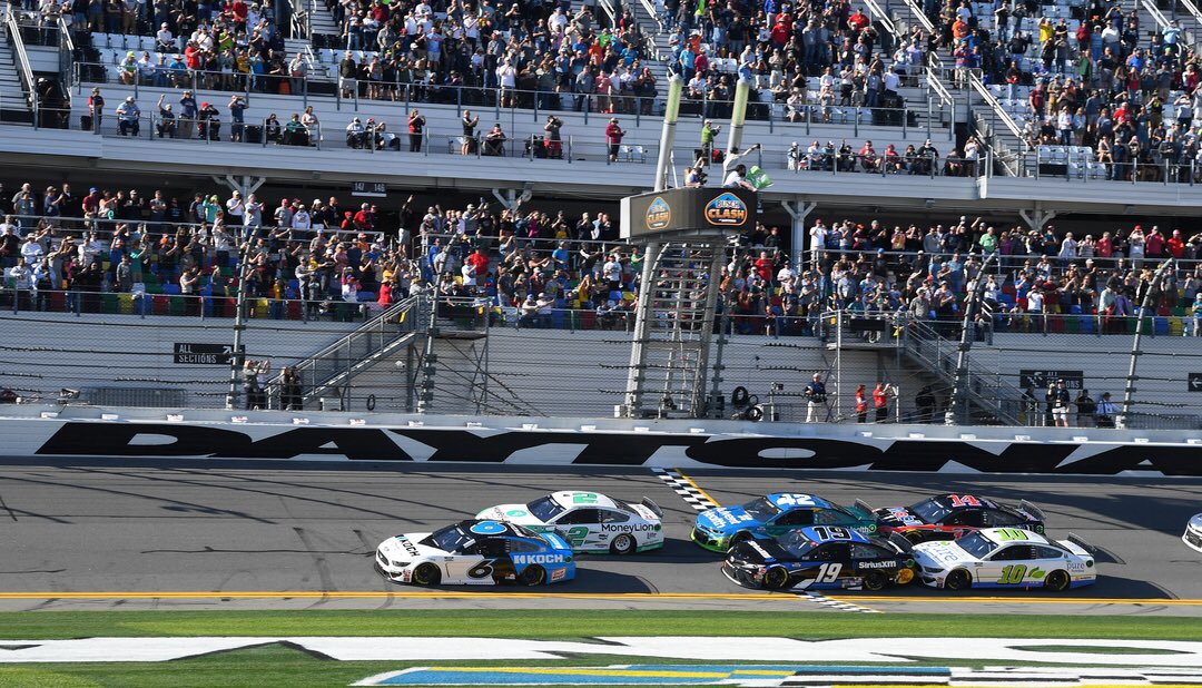 Σοκαριστικό ατύχημα στην πίστα Daytona 500 – Σε σοβαρή κατάσταση ο οδηγός του αυτοκινήτου