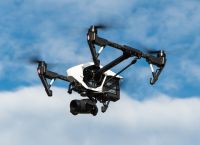 Φυλακές Τρικάλων drone: Έριξαν κινητά και ναρκωτικά στον προαύλιο  των φυλακών με drone