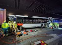 Βέλγιο: Καραμπόλα με έναν νεκρό και 49 τραυματίες Βέλγιο: Καραμπόλα με έναν νεκρό και 49 τραυματίες