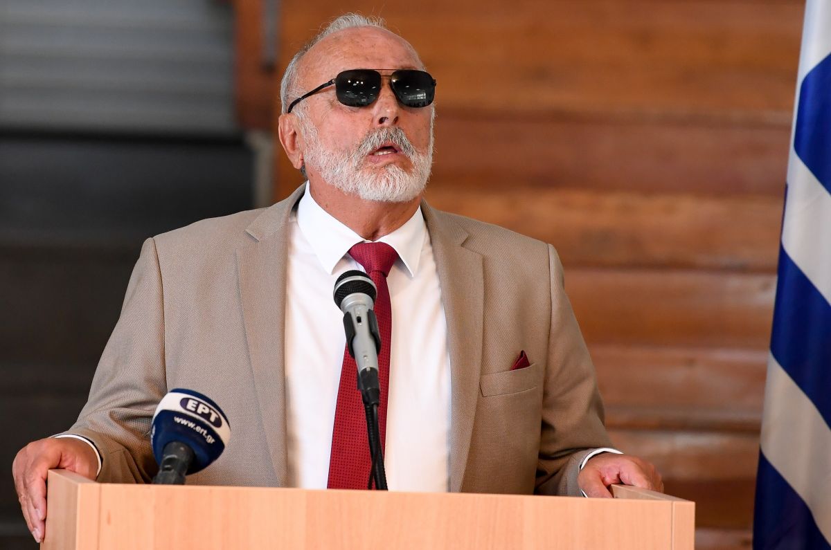 Κουρουμπλής Oruc Reis: «Να βυθιστεί, αν περάσει τα 12 μίλια»
