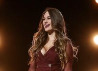 Αθηνά Μανουκιάν: Ο λόγος να στηρίξουμε Αρμενία στην Eurovision