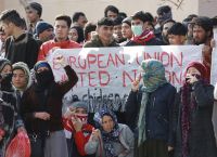Μεταναστευτικό – Κυβέρνηση: “Όχι” στην κήρυξη εκτάκτου ανάγκης των νησιών Μεταναστευτικό – Κυβέρνηση: “Όχι” στην κήρυξη εκτάκτου ανάγκης των νησιών