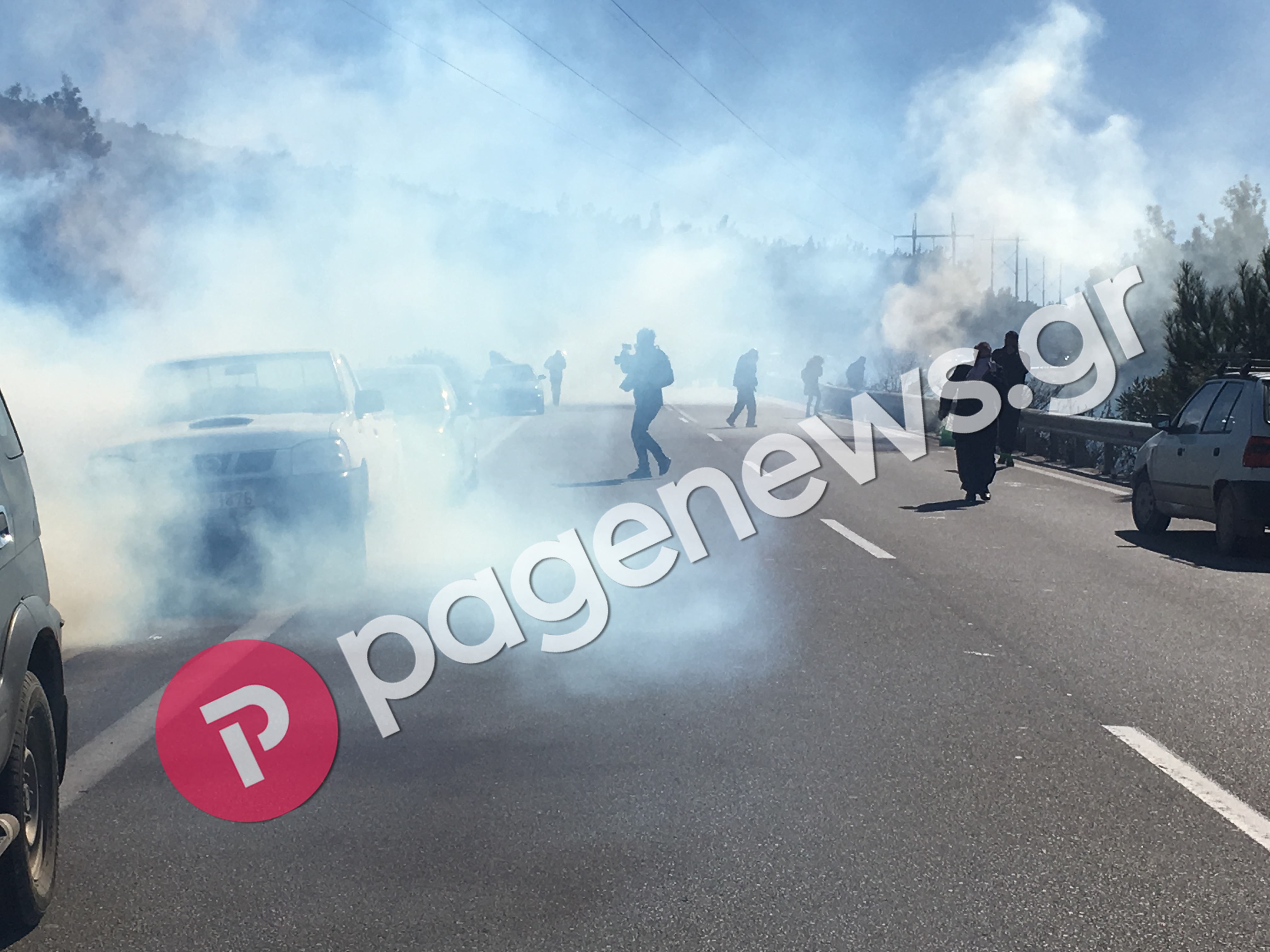 Μυτιλήνη – Μεταναστευτικό: Συγκρούσεις αστυνομικών και κατοίκων στο Διαβολόρεμα [pics]