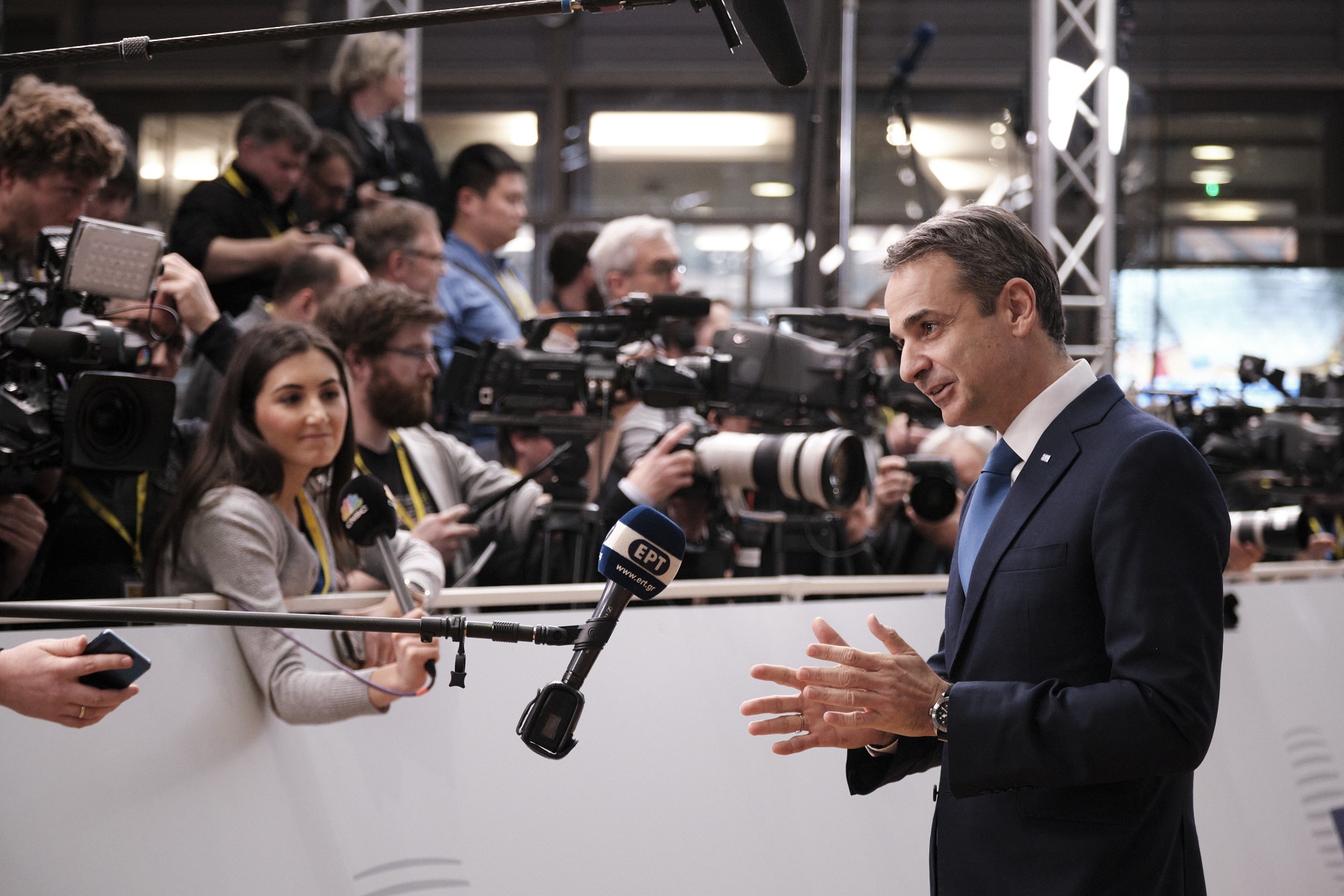 Κυριάκος Μητσοτάκης: Συνάντηση αυτή την ώρα με Μέρκελ, Μακρόν, Σάντσεθ και Κόντε