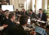 Η κυβέρνηση συζητά με τους Τούρκους αλλά όχι με την αντιπολίτευση Η κυβέρνηση συζητά με τους Τούρκους αλλά όχι με την αντιπολίτευση