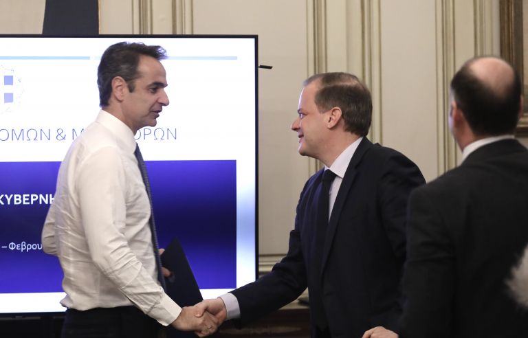 Κυριάκος Μητσοτάκης: Συνάντηση με την ηγεσία του υπουργείου Υποδομών και Μεταφορών