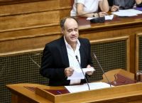 Ανδρέας Μιχαηλίδης Χίος: «Δέχθηκα απρόκλητη επίθεση από τα ΜΑΤ» Ανδρέας Μιχαηλίδης Χίος: «Δέχθηκα απρόκλητη επίθεση από τα ΜΑΤ»