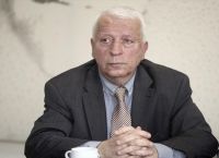 Κώστας Μουτζούρης μεταναστευτικό: Με πολεμικές και ξύλο δεν λύνεται κανένα θέμα
