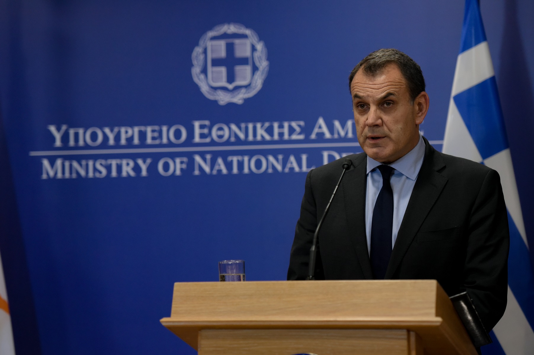 Παναγιωτόπουλος – Ακάρ: Τηλεφωνική επικοινωνία για Άμυνα, Ασφάλεια και ΝΑΤΟ