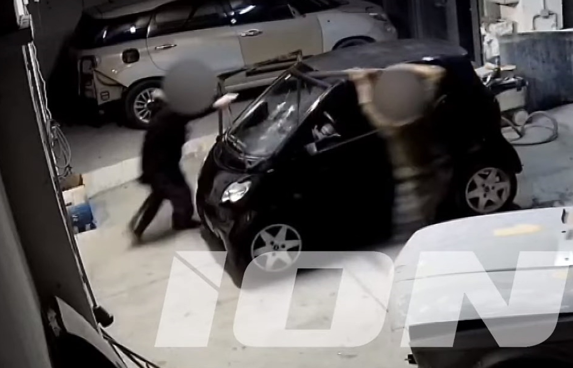 Πάτρα φανοποιείο: Σοκαριστικό βίντεο από τη δολοφονία 41χρονου