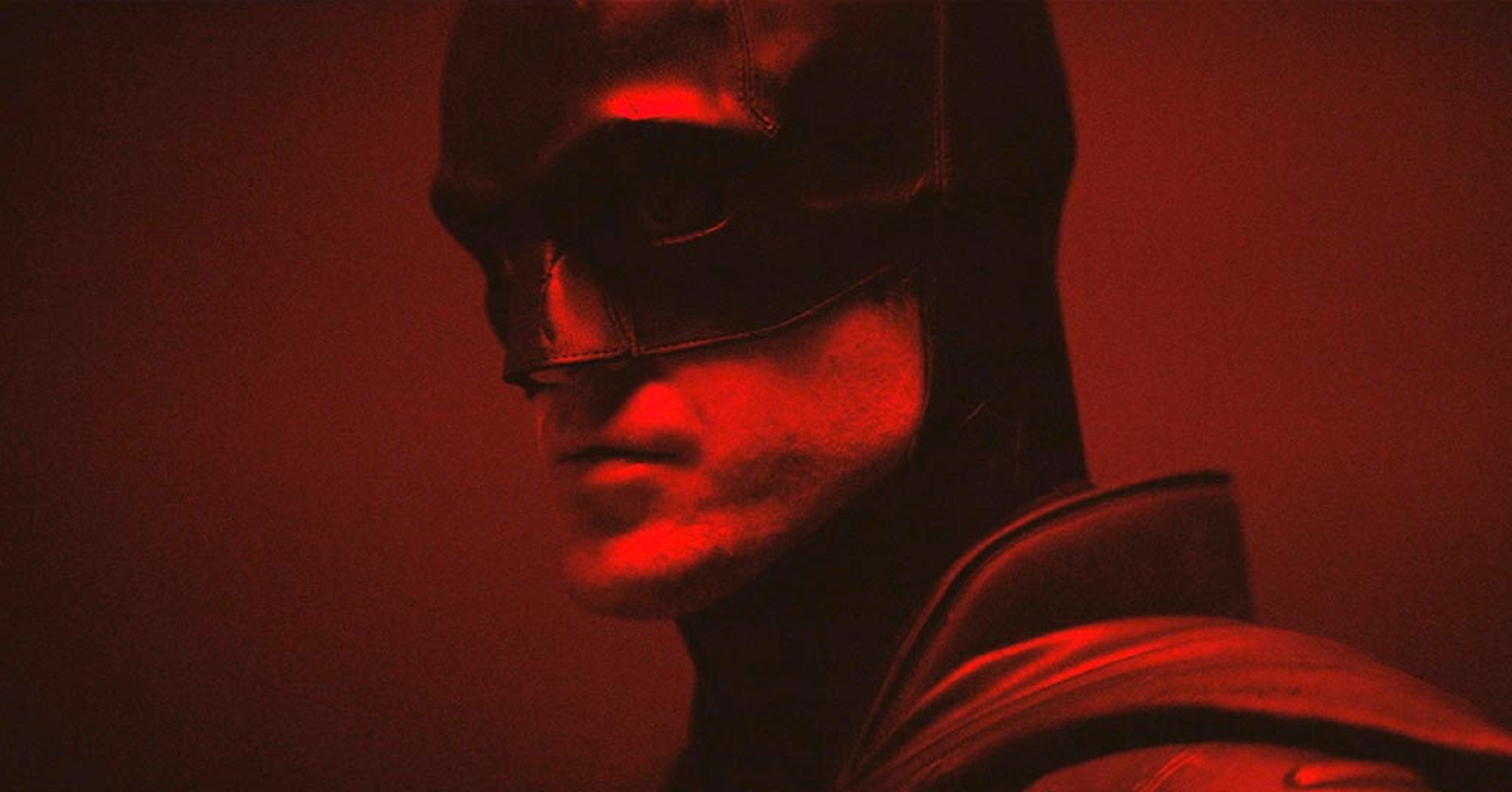 Batman Robert Pattinson: Ο γνωστός ηθοποιός φόρεσε τη στολή για τη νέα ταινία