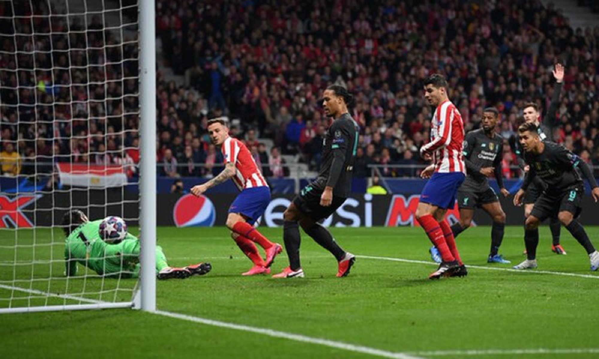 Ατλέτικο Μαδρίτης – Λίβερπουλ: Προβάδισμα πρόκρισης για τους “Ροχιμπλάνκος”