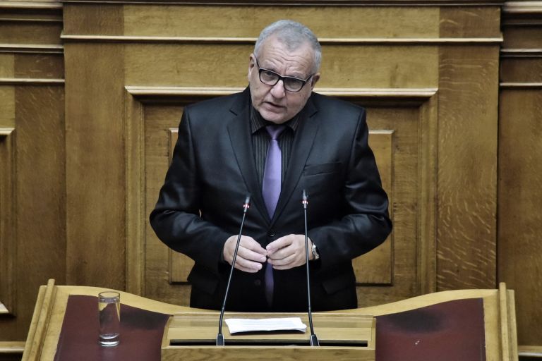 Χριστόδουλος Στεφανάδης μεταναστευτικό: Οι πρόσφυγες πρέπει να μεταφερθούν στην ενδοχώρα”