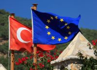 La Repubblica: Εφικτός ο κίνδυνος μίας σύγκρουσης ανάμεσα σε Ευρώπη και Τουρκία La Repubblica: Εφικτός ο κίνδυνος μίας σύγκρουσης ανάμεσα σε Ευρώπη και Τουρκία