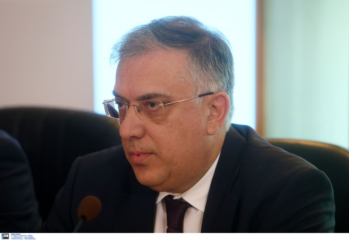 Τάκης Θεοδωρικάκος για κορονοϊό: Η Ελλάδα αντιμετωπίζει τη μεγαλύτερη πρόκληση μετά τη μεταπολίτευση