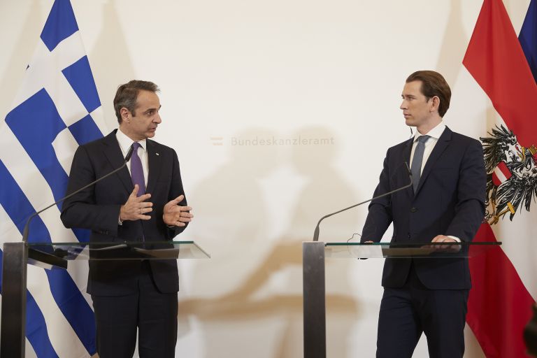 Κουρτς – Μητσοτάκης: «Ευγνώμων που η Ελλάδα προστατεύει τα ευρωπαϊκά σύνορα»