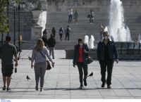 Κορονοϊός μπαλκόνια: Στις 21:00 θα χειροκροτήσουν γιατρούς και νοσηλευτές οι Έλληνες