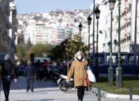Κορωνοϊός – Θεσσαλονίκη: Πολίτες τσακώνονται με αστυνομικούς που τους έλεγαν να πάνε σπίτι τους Κορωνοϊός – Θεσσαλονίκη: Πολίτες τσακώνονται με αστυνομικούς που τους έλεγαν να πάνε σπίτι τους