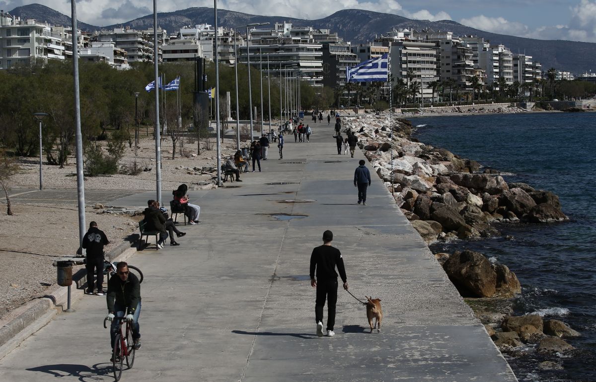 Οι δυο αλλαγές της κυβέρνησης στην απαγόρευση κυκλοφορίας – Τι συμβαίνει