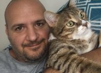 “Ονειρευόμαστε την ημέρα που θα επιστρέψουμε μετά τον κορωνοϊό”, λέει Έλληνας που ζει στον Καναδά