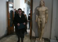 Λίνα Μενδώνη – Κορωνοϊός: Πρωτοβουλίες για πολιτιστικές δράσεις