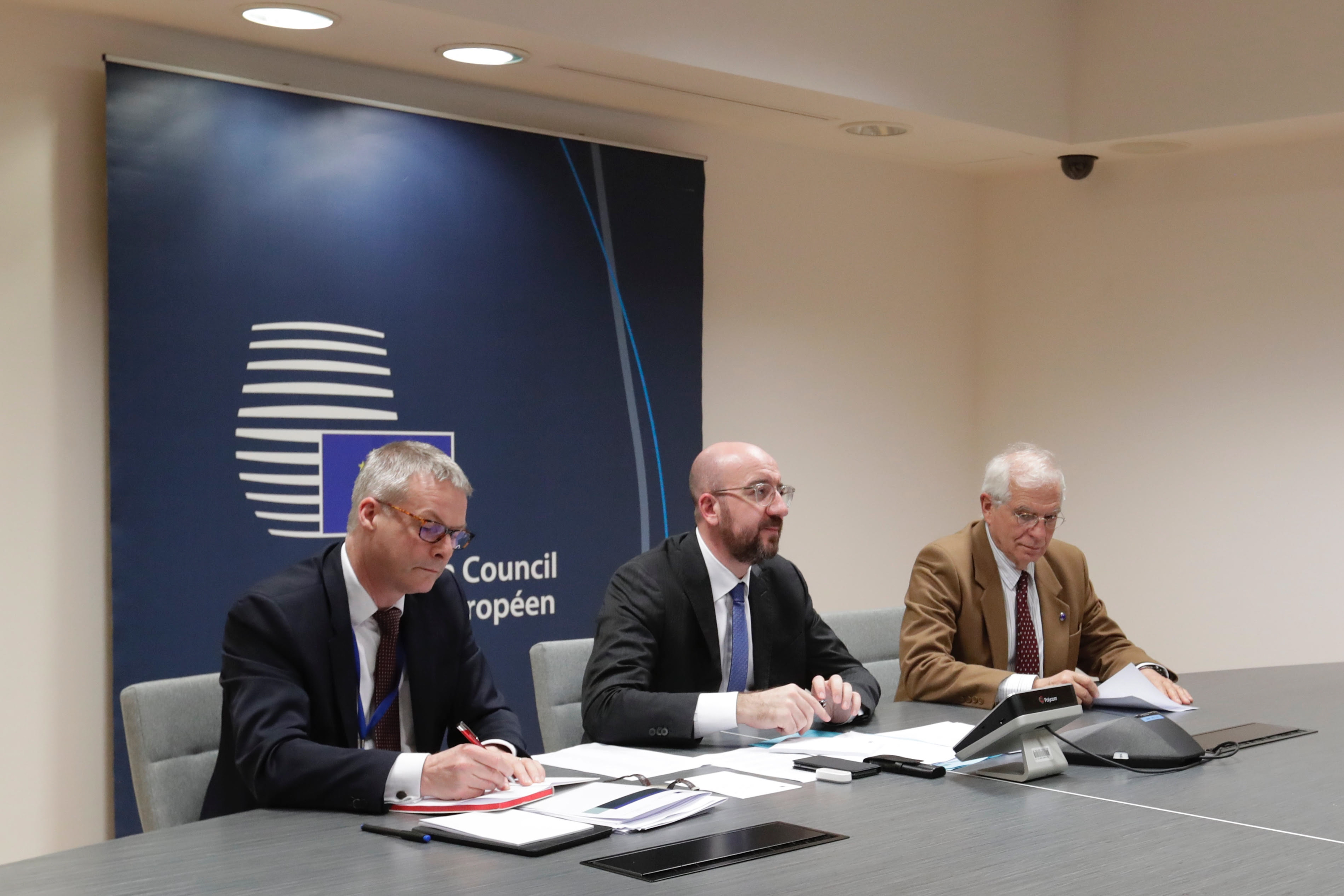 Ευρωπαϊκή Ένωση κορωνοϊός: Συμφωνία 25 δισεκατομμυρίων ευρώ και μέτρα ενίσχυσης της οικονομίας