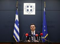 Κορωνοϊός Κικίλιας: Κλείνουν εστιατόρια, καφετέριες, μπαρ