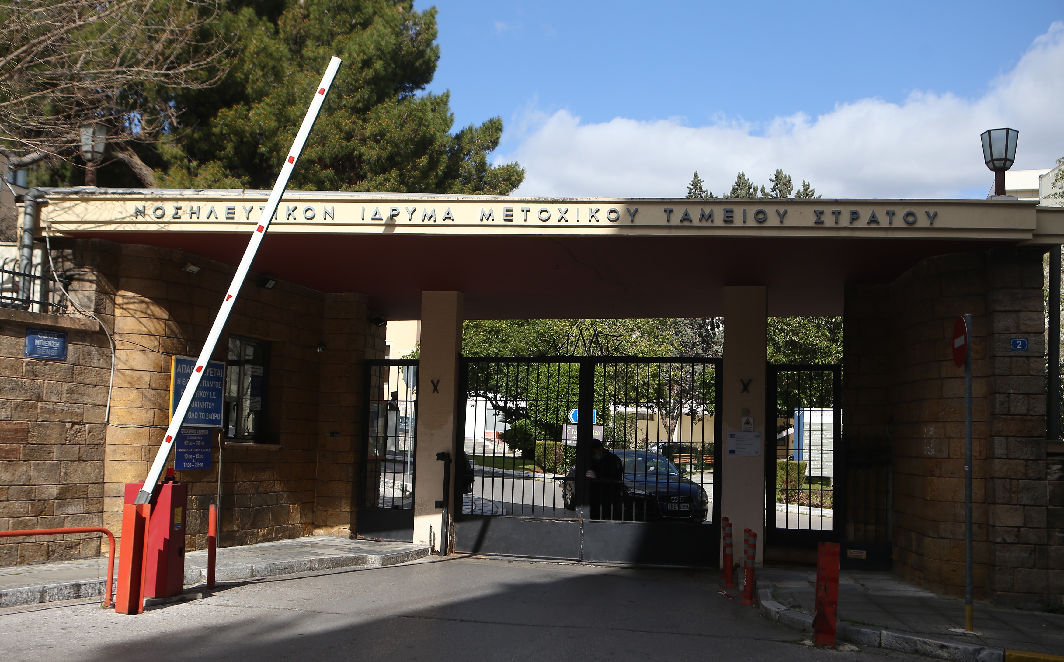 Κορωνοϊός νοσοκομεία: Στο ΝΙΜΤΣ και στο ATTICA η νοσηλεία των κρουσμάτων