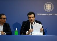Πιερρακάκης για SMS: «Δεν έχει συζητηθεί έβδομος κωδικός»