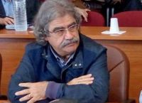 Μανώλης Αγιομυργιαννάκης: Το προφίλ του 66χρονου πολιτικού του πρώτου θύματος του κορωνοϊού στη χώρα Μανώλης Αγιομυργιαννάκης: Το προφίλ του 66χρονου πολιτικού του πρώτου θύματος του κορωνοϊού στη χώρα