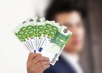 Κορωνοϊός – Επίδομα 800 ευρώ: Από σήμερα οι αιτήσεις – Ποιοι το δικαιούνται