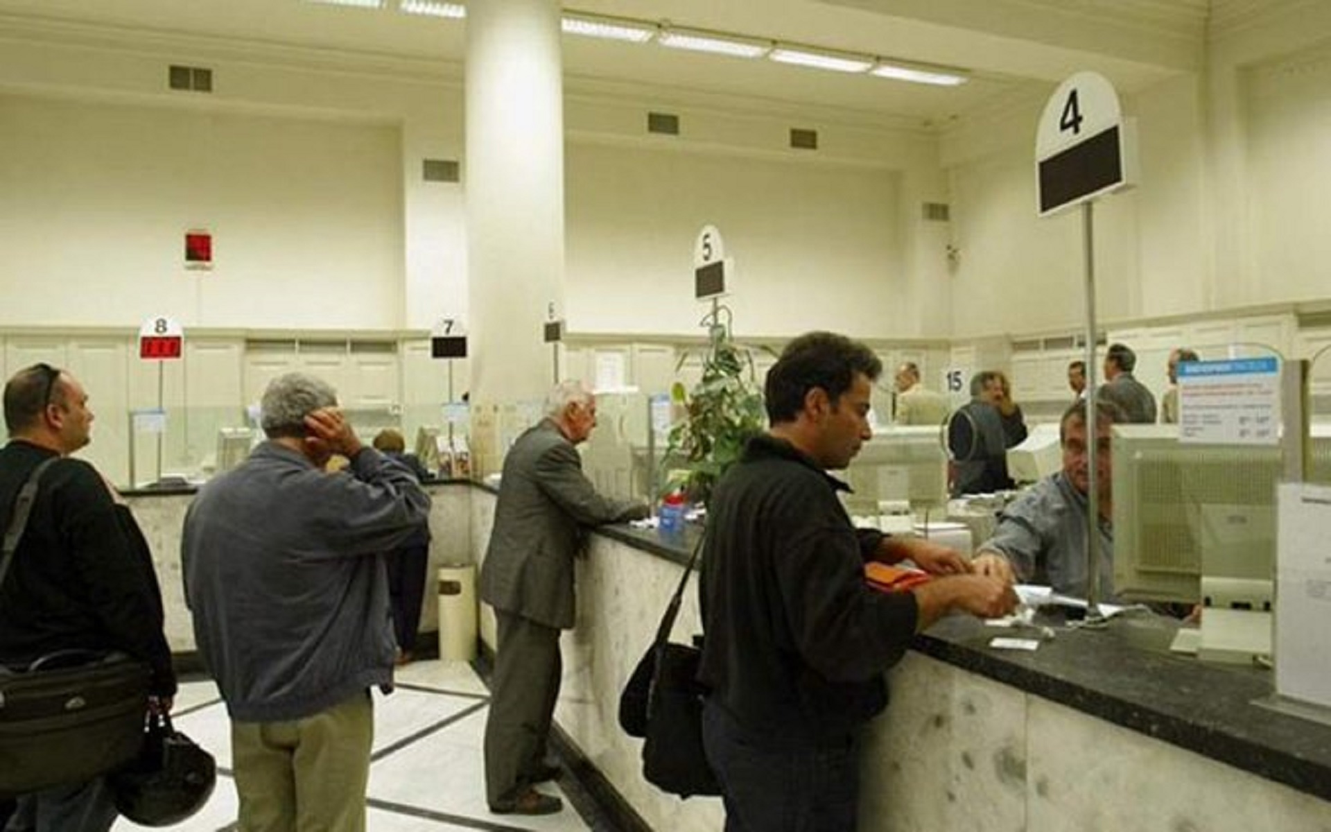Εξυπηρετούμενα δάνεια: Το 80% σε καθεστώς αναστολής πληρωμών