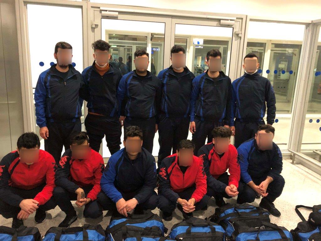 Ελευθέριος Βενιζέλος: Συνελήφθησαν 12 αλλοδαποί που ήταν «ντυμένοι» αθλητές χαντμπολ