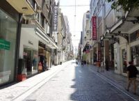 Άνοιγμα αγορών: Η διαδικασία θα γίνει σε επτά στάδια Άνοιγμα αγορών: Η διαδικασία θα γίνει σε επτά στάδια