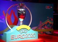 Κορωνοϊός Euro 2020: Αναβάλλεται για το 2021 το Ευρωπαϊκό πρωτάθλημα Κορωνοϊός Euro 2020: Αναβάλλεται για το 2021 το Ευρωπαϊκό πρωτάθλημα
