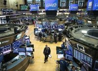 ΗΠΑ κορωνοϊός: Τυπώνει χρήμα η FED – Αλλαγή τάσης στις διεθνείς αγορές