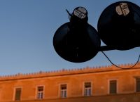 Κορωνοϊός Απαγόρευση κυκλοφορίας: Το νέο ηχητικό μήνυμα της ΕΛ.ΑΣ. σε 9 γλώσσες