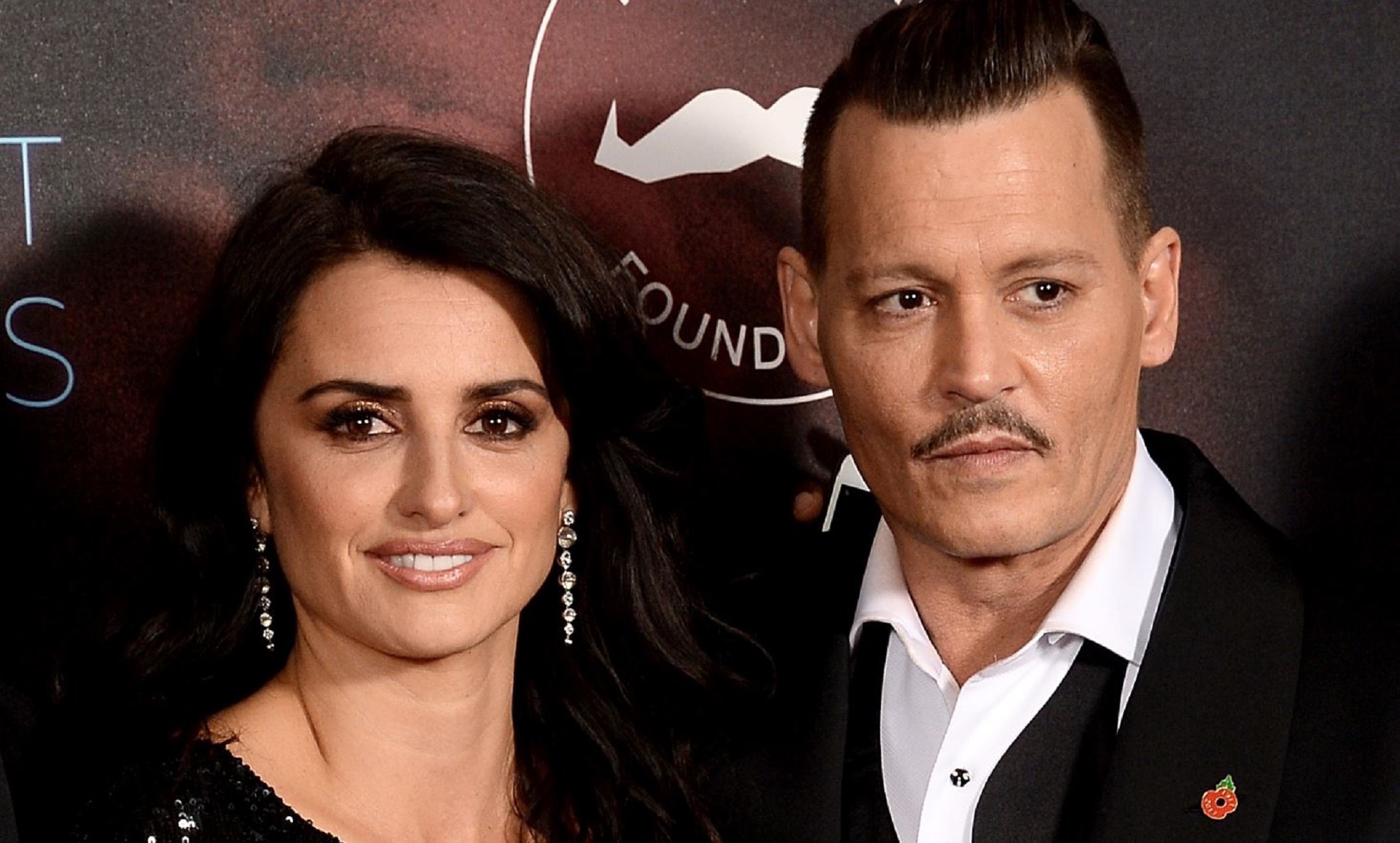 Johnny Depp: Η Penelope Cruz τον υπερασπίζεται για τις κατηγορίες περί ενδοοικογενειακής βίας