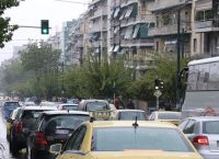 Κίνηση στους δρόμους: Χαοτική η κατάσταση στην Αθήνα λόγω της ισχυρής βροχής Κίνηση στους δρόμους: Χαοτική η κατάσταση στην Αθήνα λόγω της ισχυρής βροχής
