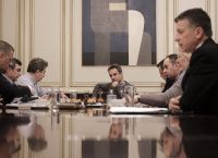Κυβέρνηση κορωνοϊός: Σύσκεψη υπό τον πρωθυπουργό αύριο στου Μαξίμου για την επανεκτίμηση της κατάστασης Κυβέρνηση κορωνοϊός: Σύσκεψη υπό τον πρωθυπουργό αύριο στου Μαξίμου για την επανεκτίμηση της κατάστασης