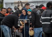 Λέσβος μεταναστευτικό: Περιορίζονται οι ροές – Συνεχίζεται η ταυτοποίηση των μεταναστών