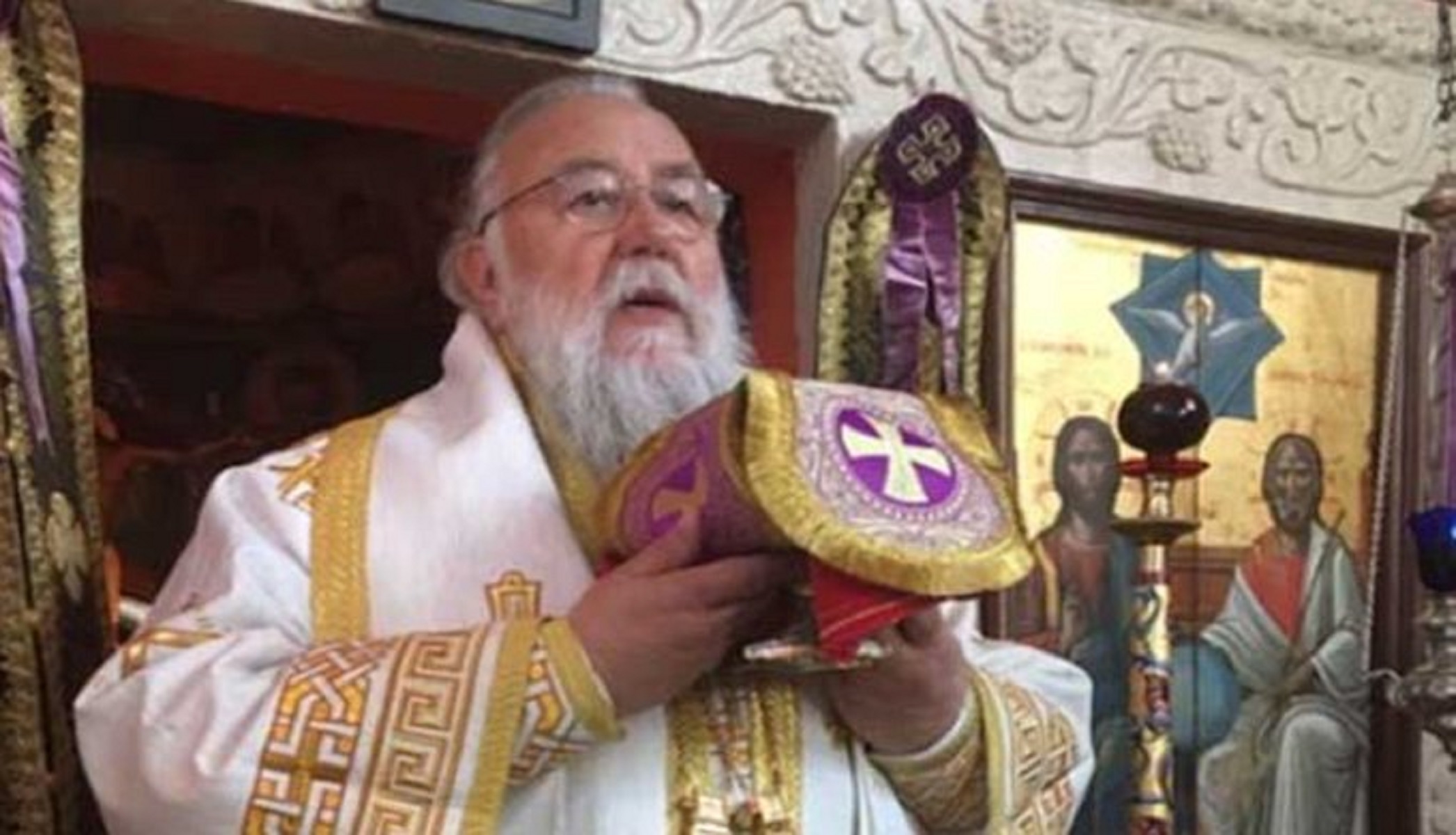 Μητροπολίτης Κέρκυρας: Θεία Κοινωνία και προσευχή για τις ευπαθείς ομάδες