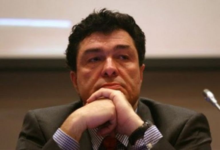 Αλέξης Παπαχελάς κορωνοϊός: Για την εμπειρία του στην Εντατική γράφει ο Αλέξης Παπαχελάς