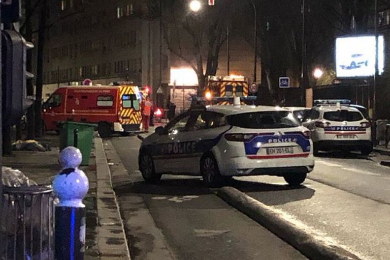 Γαλλία: Πυροβολισμοί σε τζαμί στο Παρίσι – Ένας τραυματίας