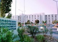 Πάτρα νέα: Στο νοσοκομείο ακόμη δέκα άτομα με συμπτώματα  κορωνοϊού