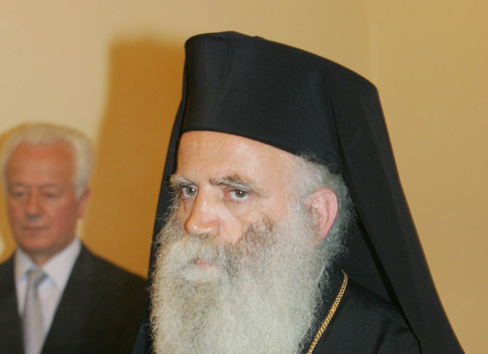 Κορωνοϊός Μητροπολίτης Κυθήρων Σεραφείμ: Τέλεσε κανονικά τη λειτουργία και συνελήφθη