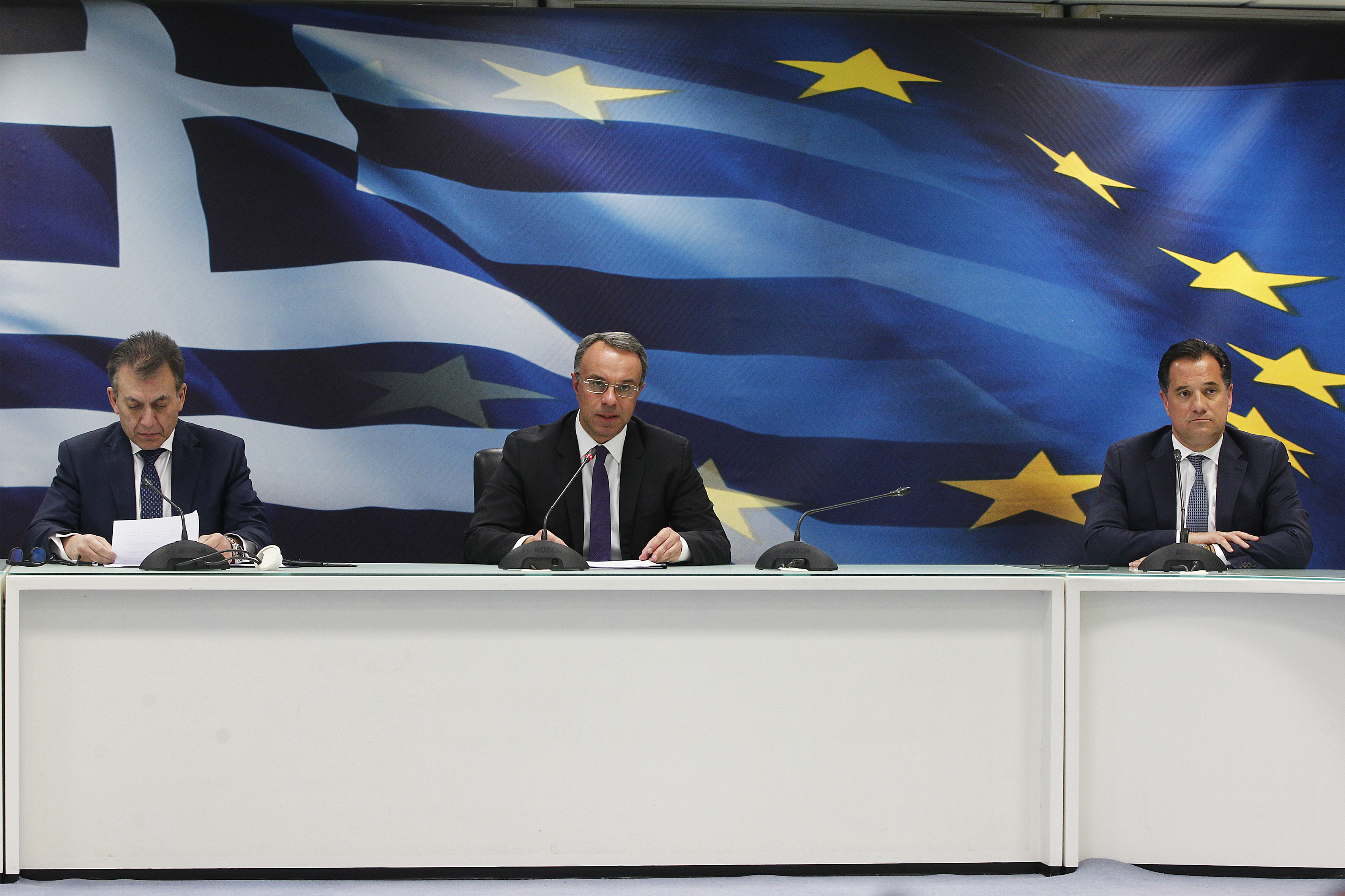Κορωνοϊός οικονομικά μέτρα: Αναστέλλονται φόροι – Ο ΕΝΦΙΑ του 2020 στο παλαιό καθεστώς