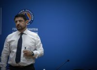 Κορωνοϊός Κοζάνη Χαρδαλιάς: Με ελικόπτερο στα χωριά που βρίσκονται σε καραντίνα για άμεση σύσκεψη Κορωνοϊός Κοζάνη Χαρδαλιάς: Με ελικόπτερο στα χωριά που βρίσκονται σε καραντίνα για άμεση σύσκεψη